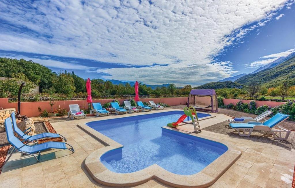 Holiday Home Perunika Zezevica Kültér fotó